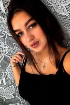 Знакомства в Брянске — Оля, 23 лет